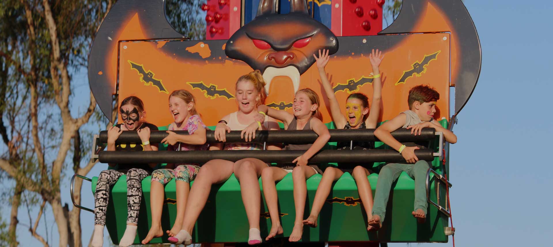 Jubilee Entertainment Bat Tower Ride for hire Brisbane