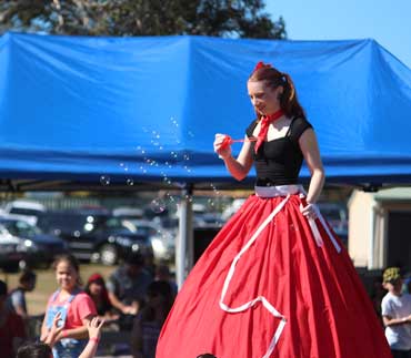 Roving Entertainers For Hire Brisbane
